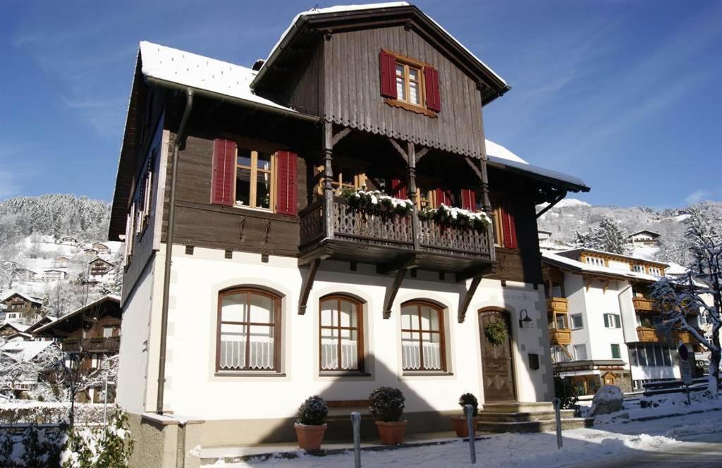 シュルンスHaus An Der Litzアパートメント エクステリア 写真