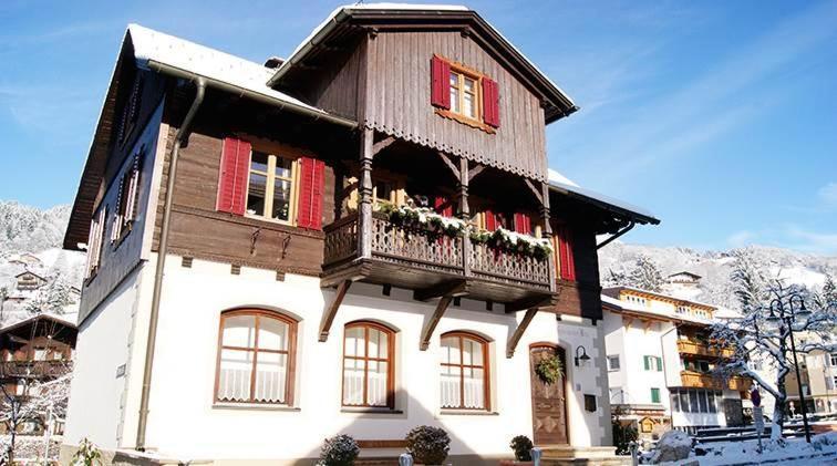 シュルンスHaus An Der Litzアパートメント エクステリア 写真